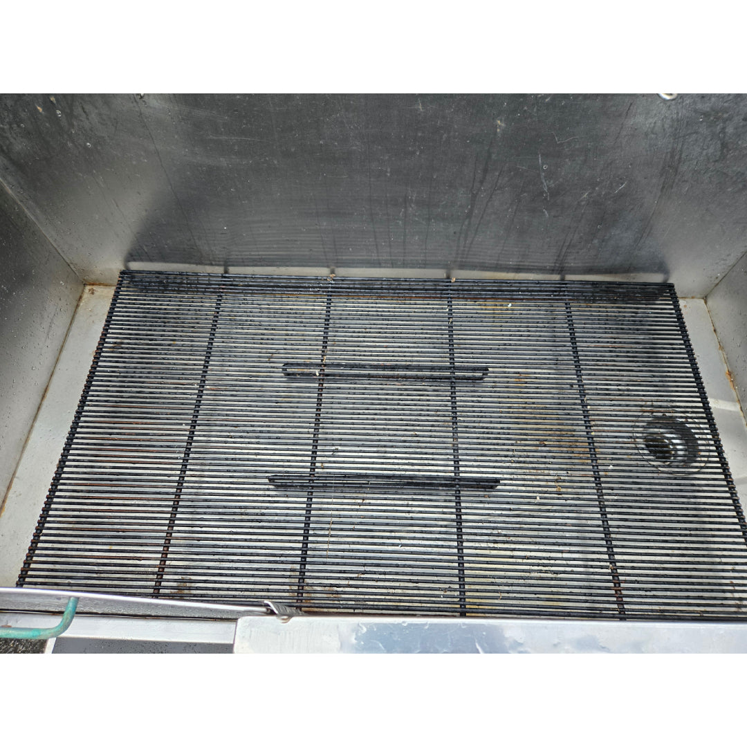 Used - Dog Washing Sink