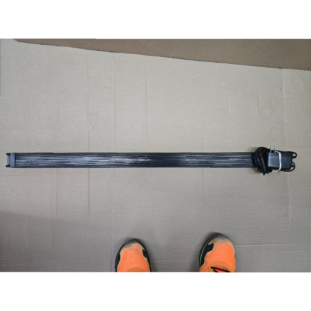 Used - Fluval Aquasky 2.0 LED with Bluetooth 27watt 36"-46"