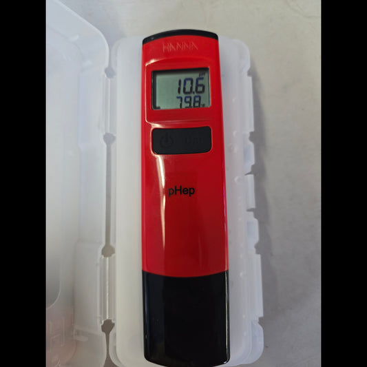 Used - Hanna Waterproof Pocket pH Tester with 0.1 Resolution - pHep®
