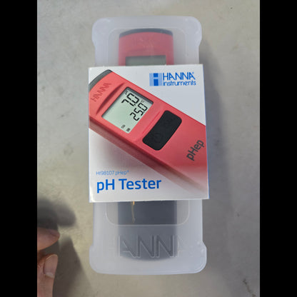 Used - Hanna Waterproof Pocket pH Tester with 0.1 Resolution - pHep®