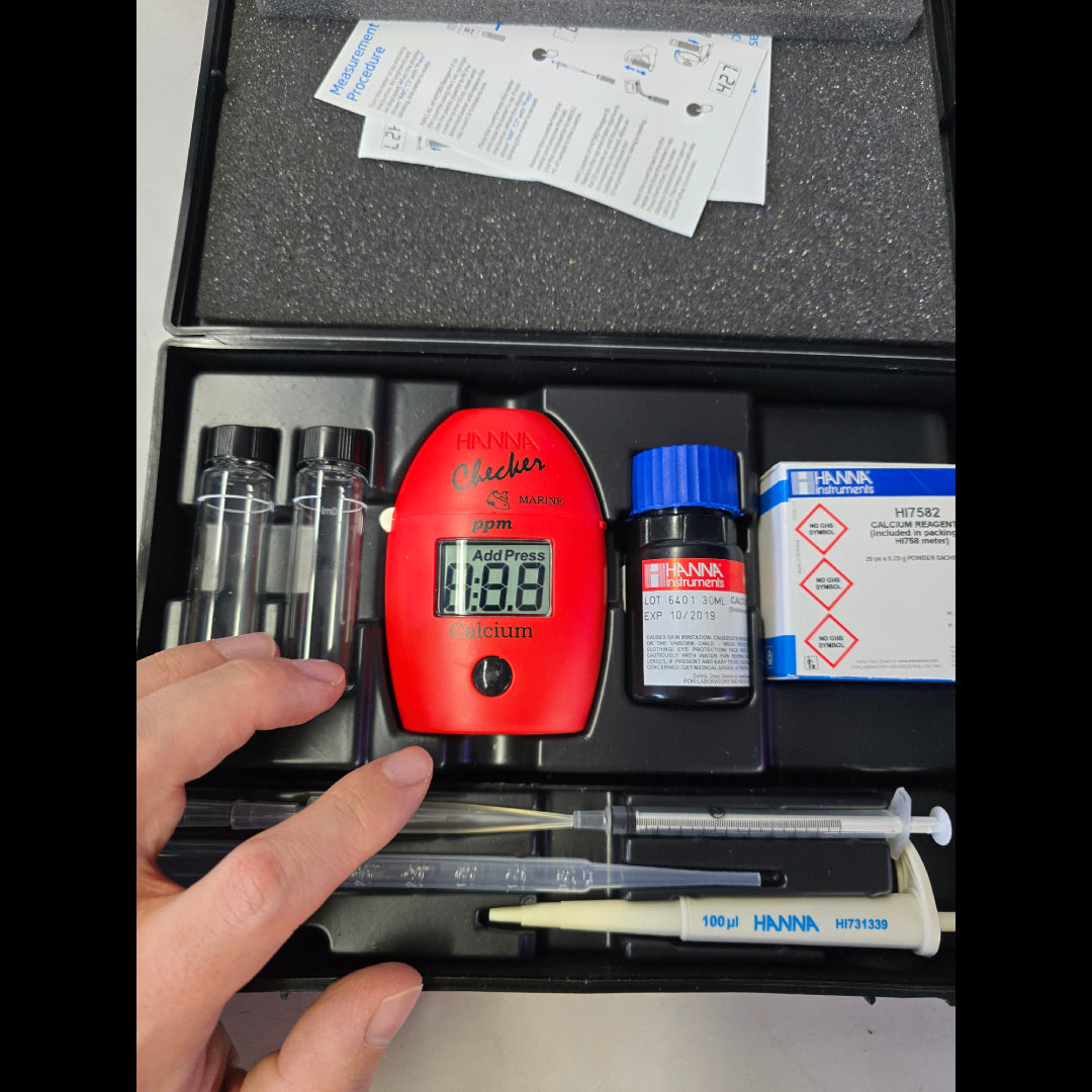 Used - Hanna Marine Calcium Checker HC® Colorimeter