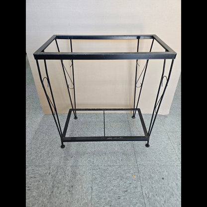 Queen Anne Iron Stand